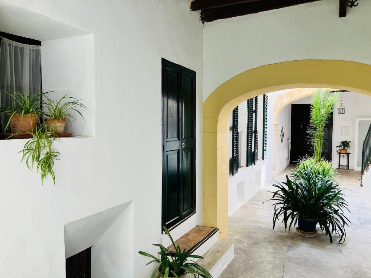 Hostal Pons Palma de Mallorca Exterior photo